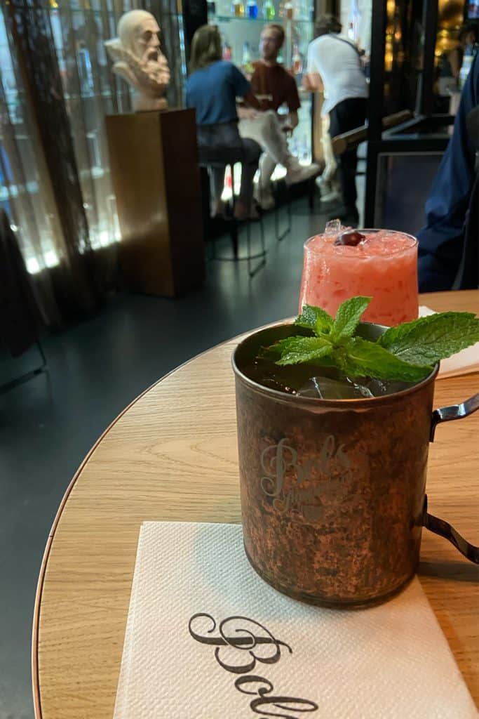 Mein gratis Cocktail im "House of Bols" mit dem Go City Pass.